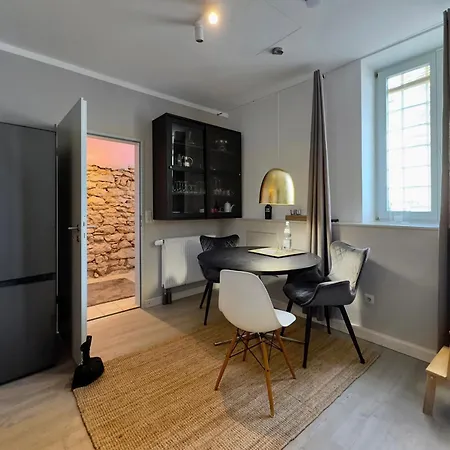 Schloss Rimsingen Fine Lejlighed *