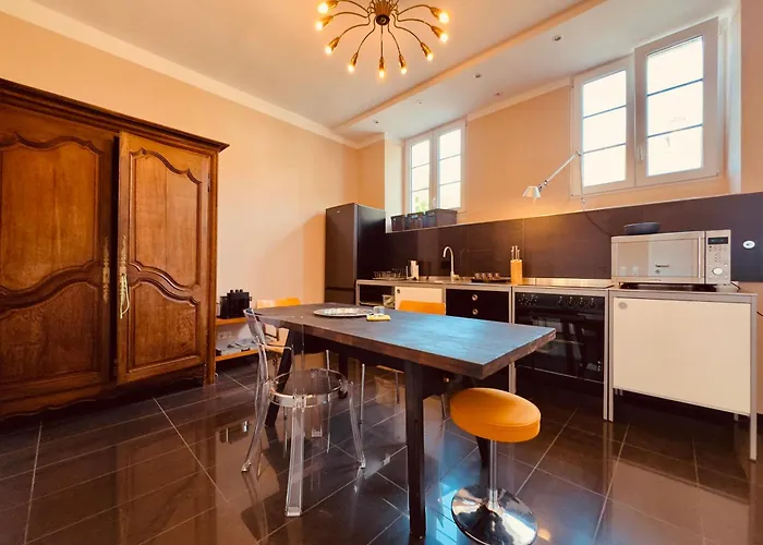 Апартаменты Schloss Rimsingen Fine